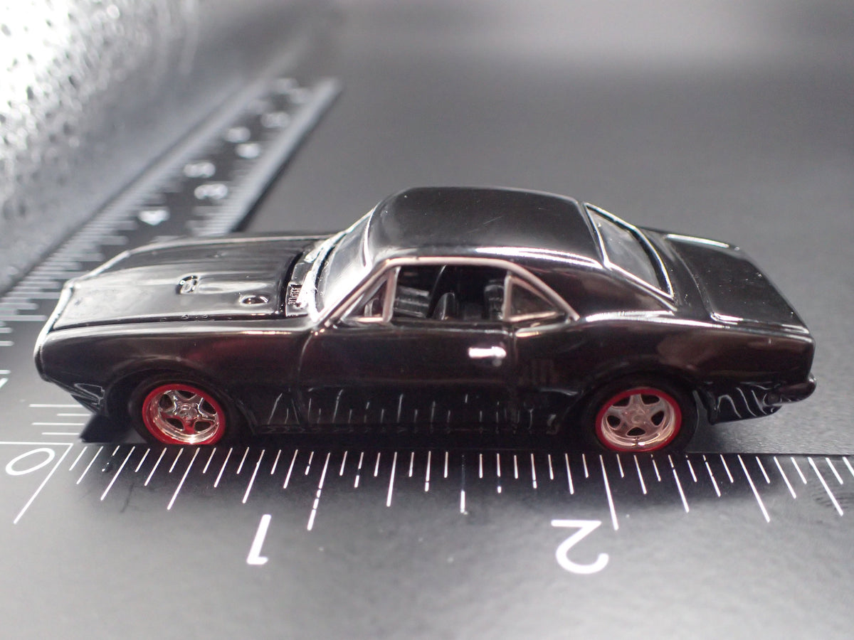 1967 67 PONTIAC FIREBIRD BLACK 1:64 SCALE COLLECTIBLE DIORAMA DIECAST MODEL CAR