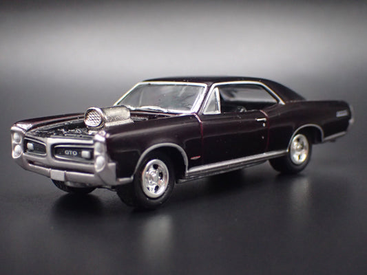 1966 66 PONTIAC GTO MUSCLE CAR 1/64 SCALE COLLECTIBLE DIORAMA DIECAST MODEL CAR
