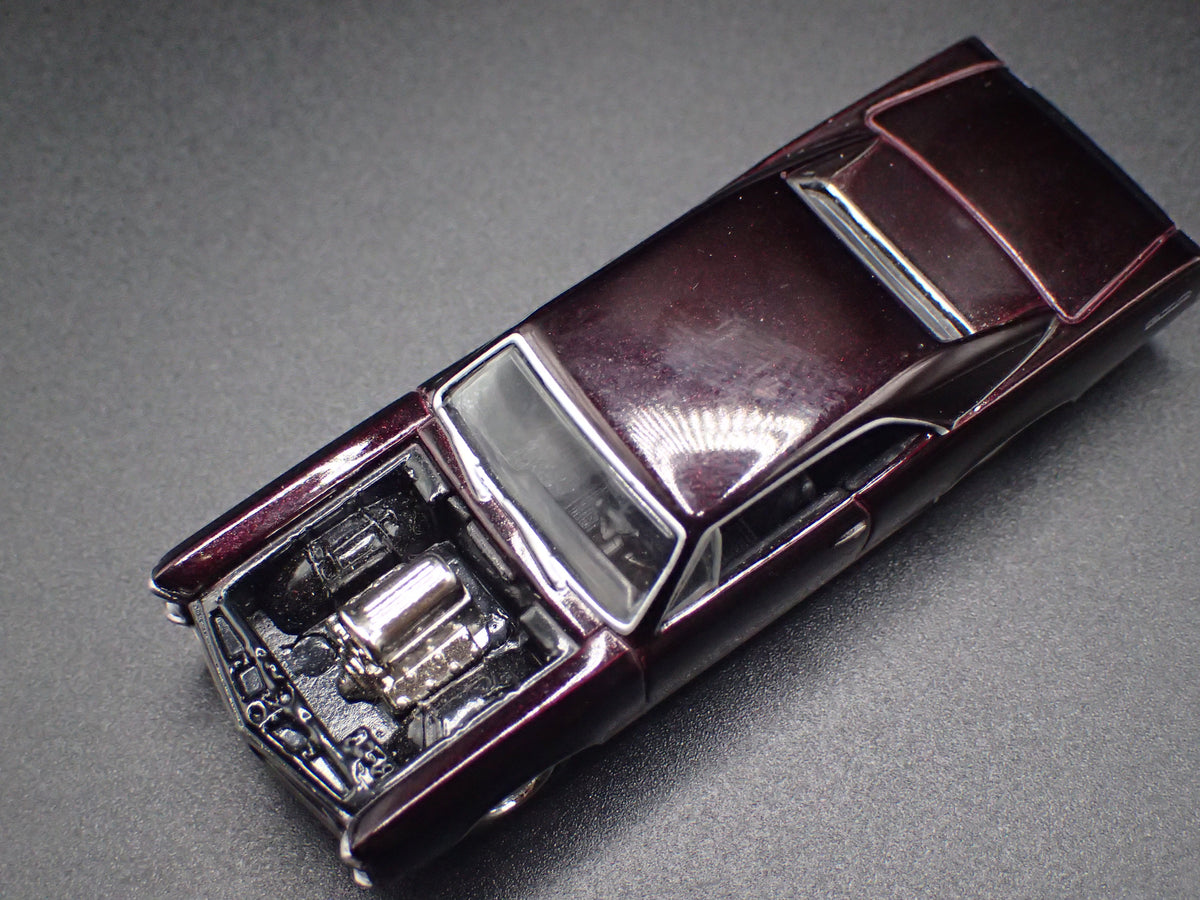 1966 66 PONTIAC GTO MUSCLE CAR 1/64 SCALE COLLECTIBLE DIORAMA DIECAST MODEL CAR