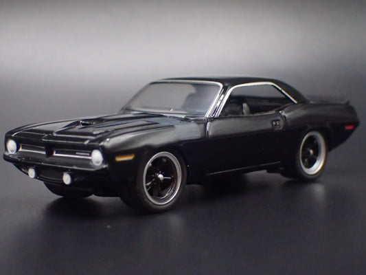 1970 70 PLYMOUTH HEMI CUDA BLACK 1:64 SCALE COLLECTIBLE DIORAMA DIECAST MODEL CAR-Burning Rubber Toy Company