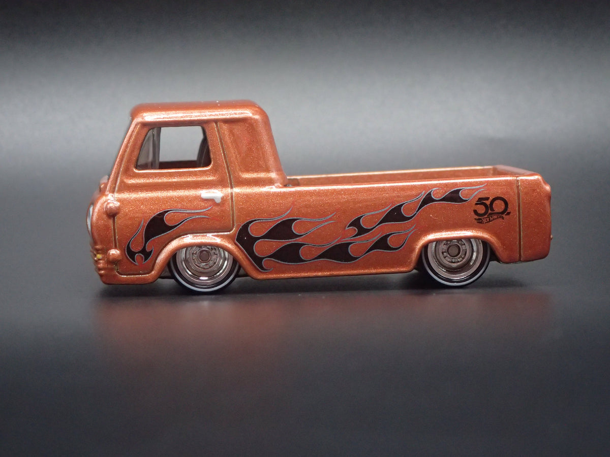 1960'S FORD ECONOLINE PICKUP TRUCK BROWN 1:64 SCALE DIORAMA DIECAST MODEL CAR