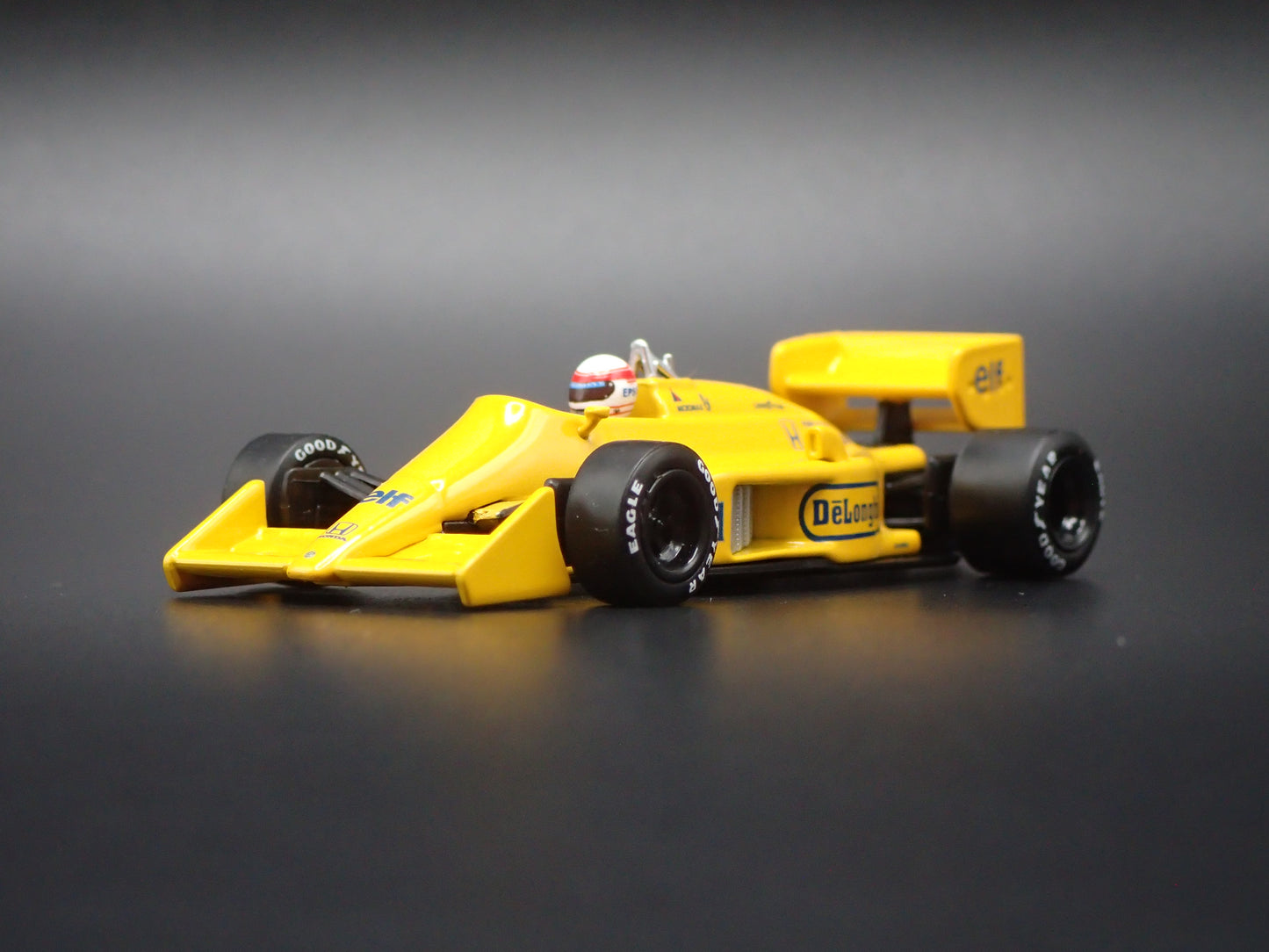 LOTUS 99T #11 1987 MONACO GP SATORU NAKAJIMA VINTAGE F1 RACING 1:64 SCALE DIECAST CAR