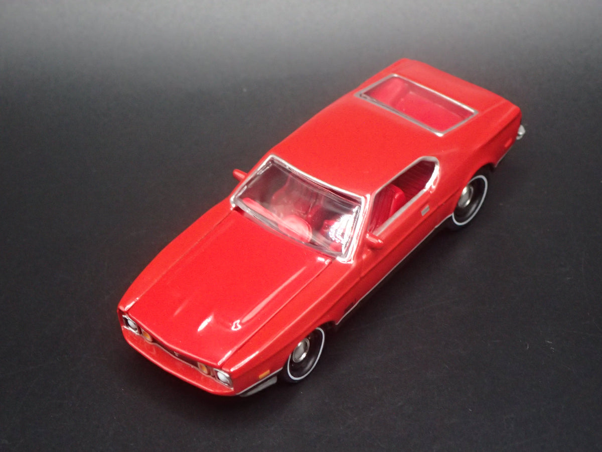 1971 71 FORD MUSTANG MACH 1 007 RED 1/64 SCALE COLLECTIBLE DIECAST MODEL CAR