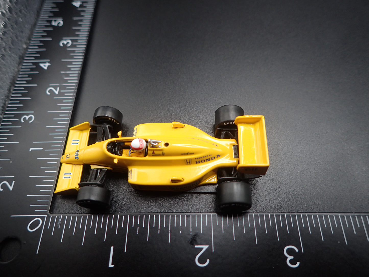 LOTUS 99T #11 1987 MONACO GP SATORU NAKAJIMA VINTAGE F1 RACING 1:64 SCALE DIECAST CAR