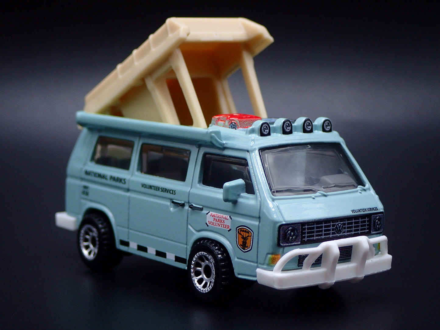 1979-1992 VW VOLKSWAGEN T3 VANAGON BUS NATIONAL PARKS 1:64 SCALE DIECAST MODEL CAR