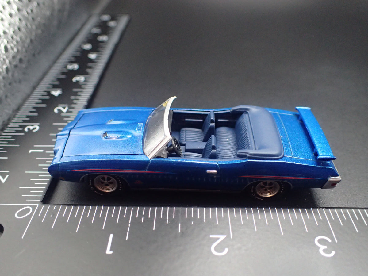 1970 70 PONTIAC GTO CONVERTIBLE BLUE 1/64 SCALE COLLECTIBLE DIECAST MODEL CAR