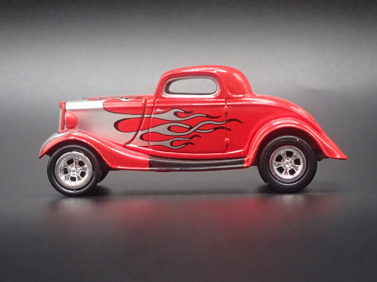 1934 34 FORD COUPE HOT ROD RED 1:64 SCALE COLLECTIBLE DIORAMA DIECAST MODEL CAR