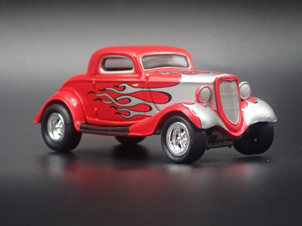 1934 34 FORD COUPE HOT ROD RED 1:64 SCALE COLLECTIBLE DIORAMA DIECAST MODEL CAR