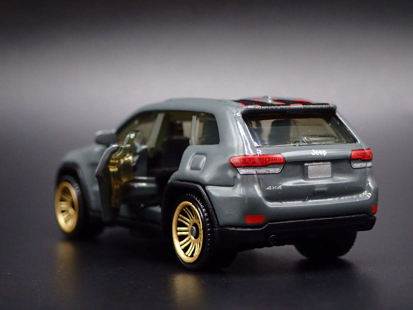 2014-2025 JEEP GRAND CHEROKEE KL GRAY 1:64 SCALE COLLECTIBLE DIECAST MODEL CAR