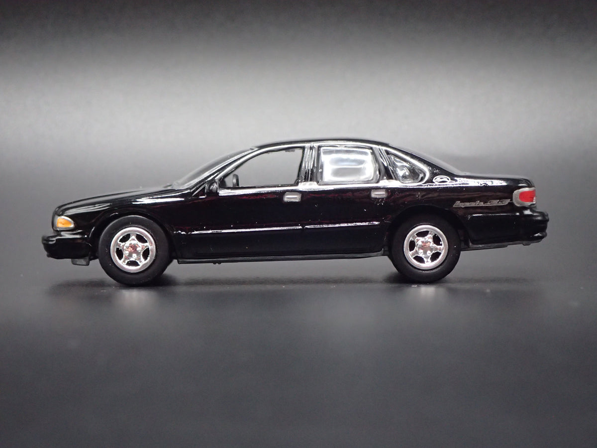 1994-1996 CHEVY CHEVROLET IMPALA SS BLACK 1:64 SCALE DIORAMA DIECAST MODEL CAR