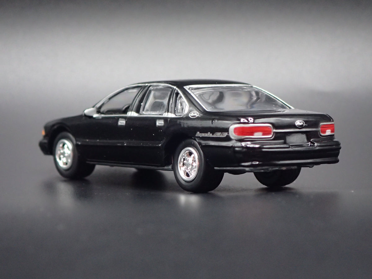 1994-1996 CHEVY CHEVROLET IMPALA SS BLACK 1:64 SCALE DIORAMA DIECAST MODEL CAR