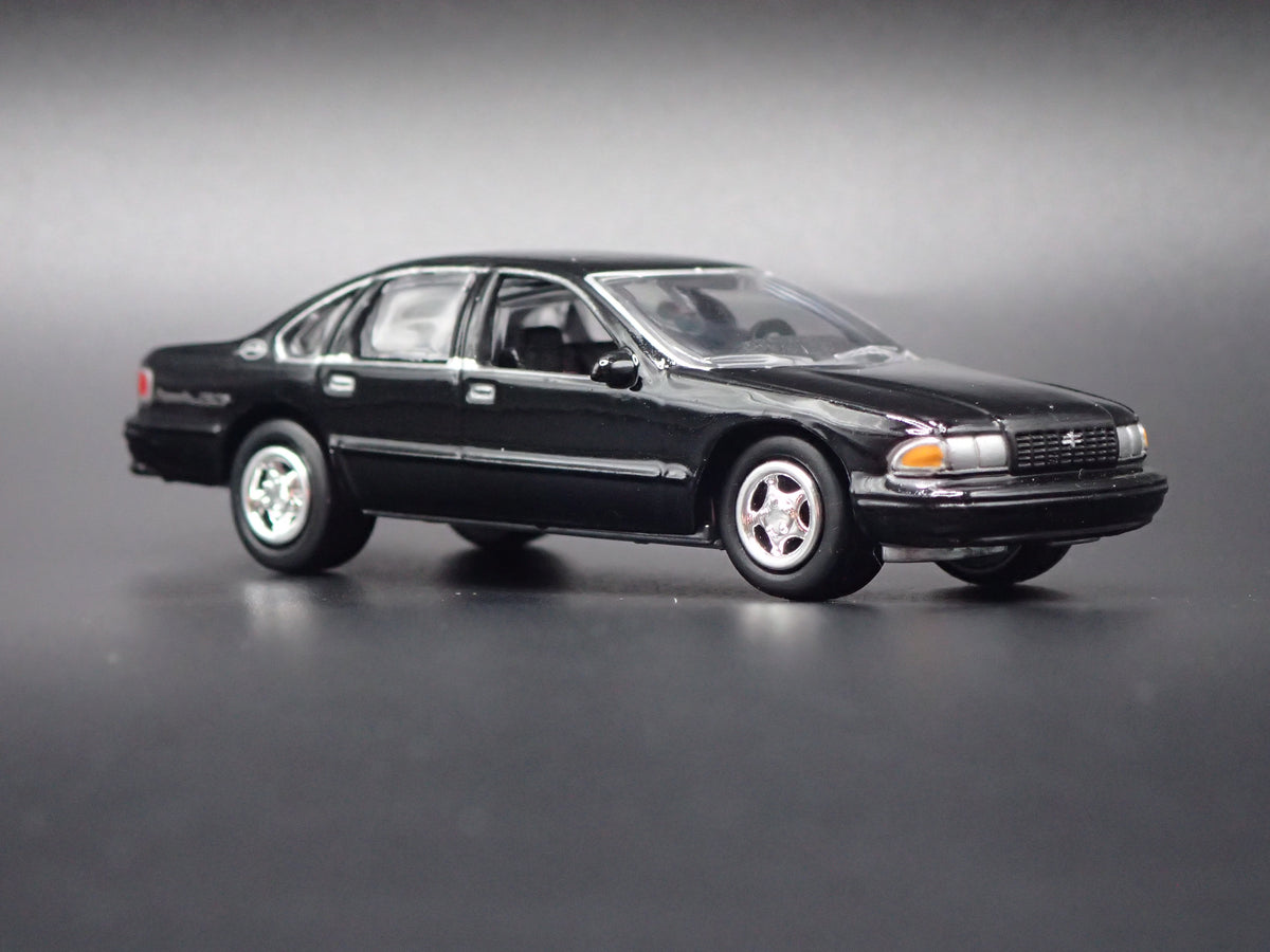 1994-1996 CHEVY CHEVROLET IMPALA SS BLACK 1:64 SCALE DIORAMA DIECAST MODEL CAR