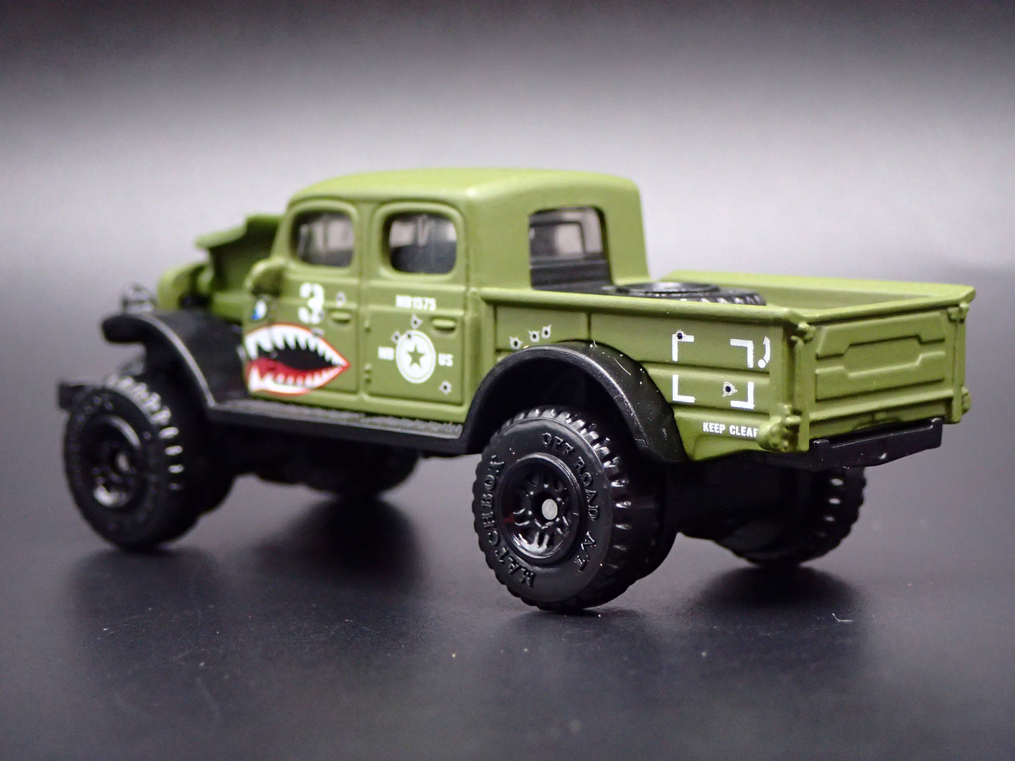 1947 47 DODGE POWER WAGON PICKUP TRUCK 1:64 SCALE COLLECTIBLE DIECAST MODEL CAR