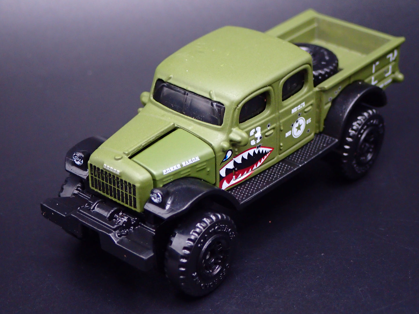 1947 47 DODGE POWER WAGON PICKUP TRUCK 1:64 SCALE COLLECTIBLE DIECAST MODEL CAR