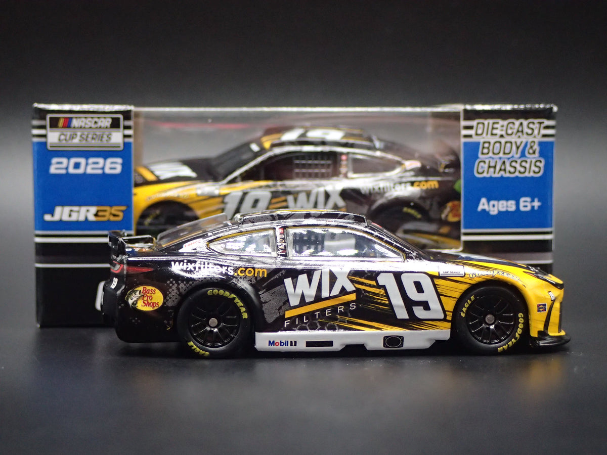 2026 TOYOTA CAMRY 19 CHASE BRISCOE WIX FILTERS NASCAR 1:64 SCALE DIECAST MODEL CAR