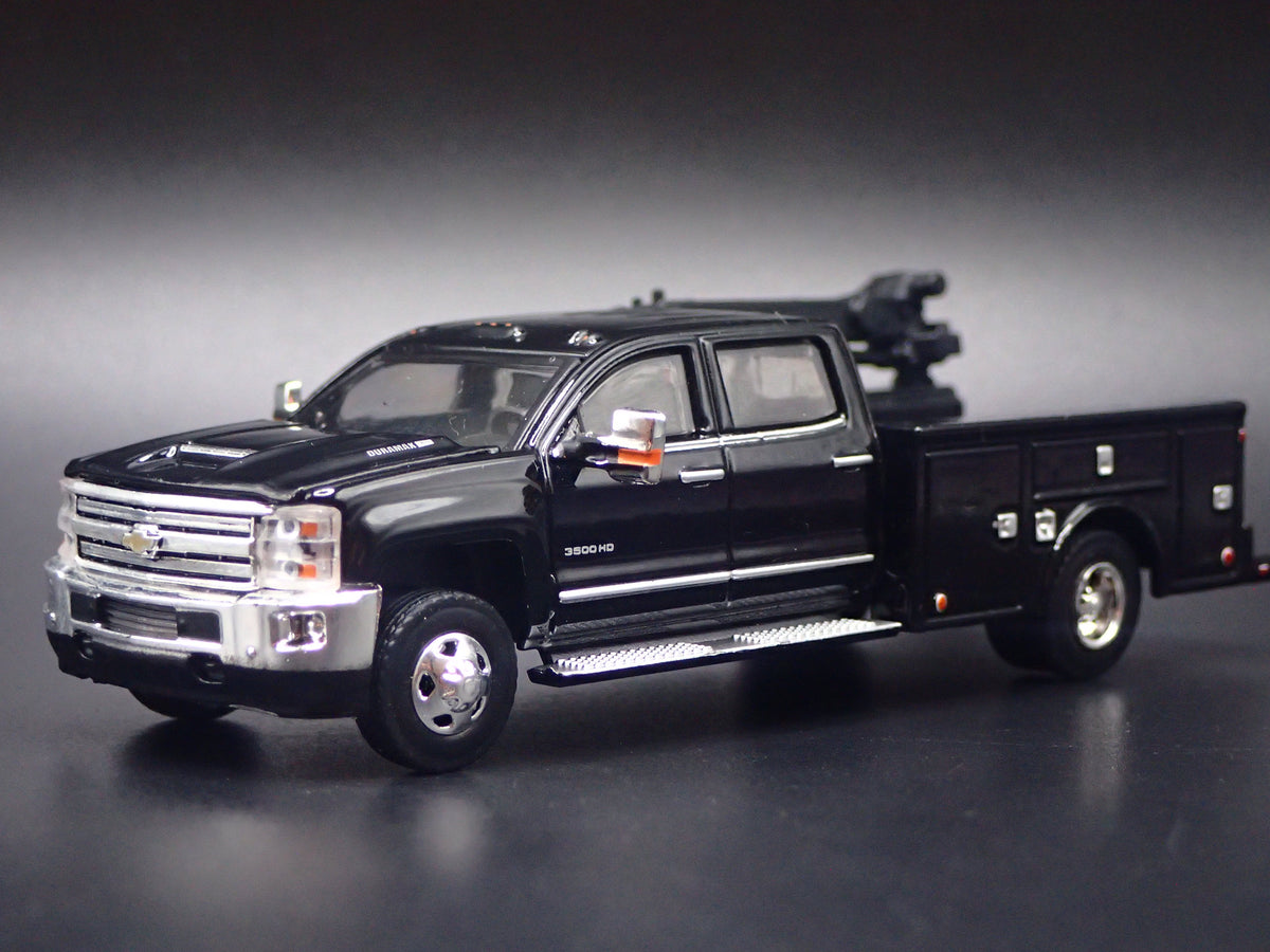 2016 16 CHEVY SILVERADO 3500 DUALLY CRANE TRUCK BLACK 1:64 SCALE DIECAST CAR