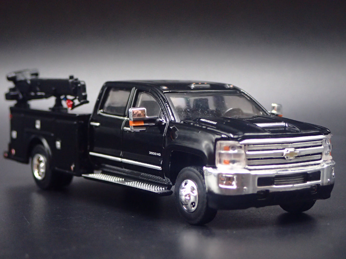 2016 16 CHEVY SILVERADO 3500 DUALLY CRANE TRUCK BLACK 1:64 SCALE DIECAST CAR
