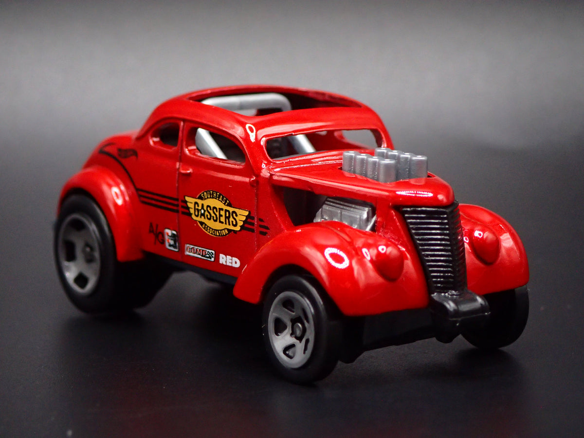 1937 37 FORD COUPE GASSER HOT ROD NHRA RED 1:64 SCALE DIECAST MODEL CAR