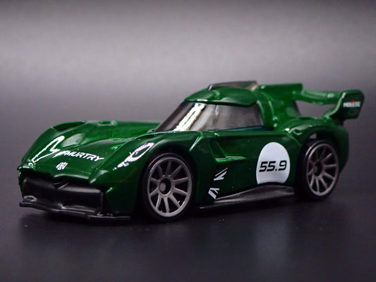 MCMURTRY SPEIRLING ELECTRIC CAR GREEN 1:64 SCALE DIORAMA DIECAST MODEL CAR