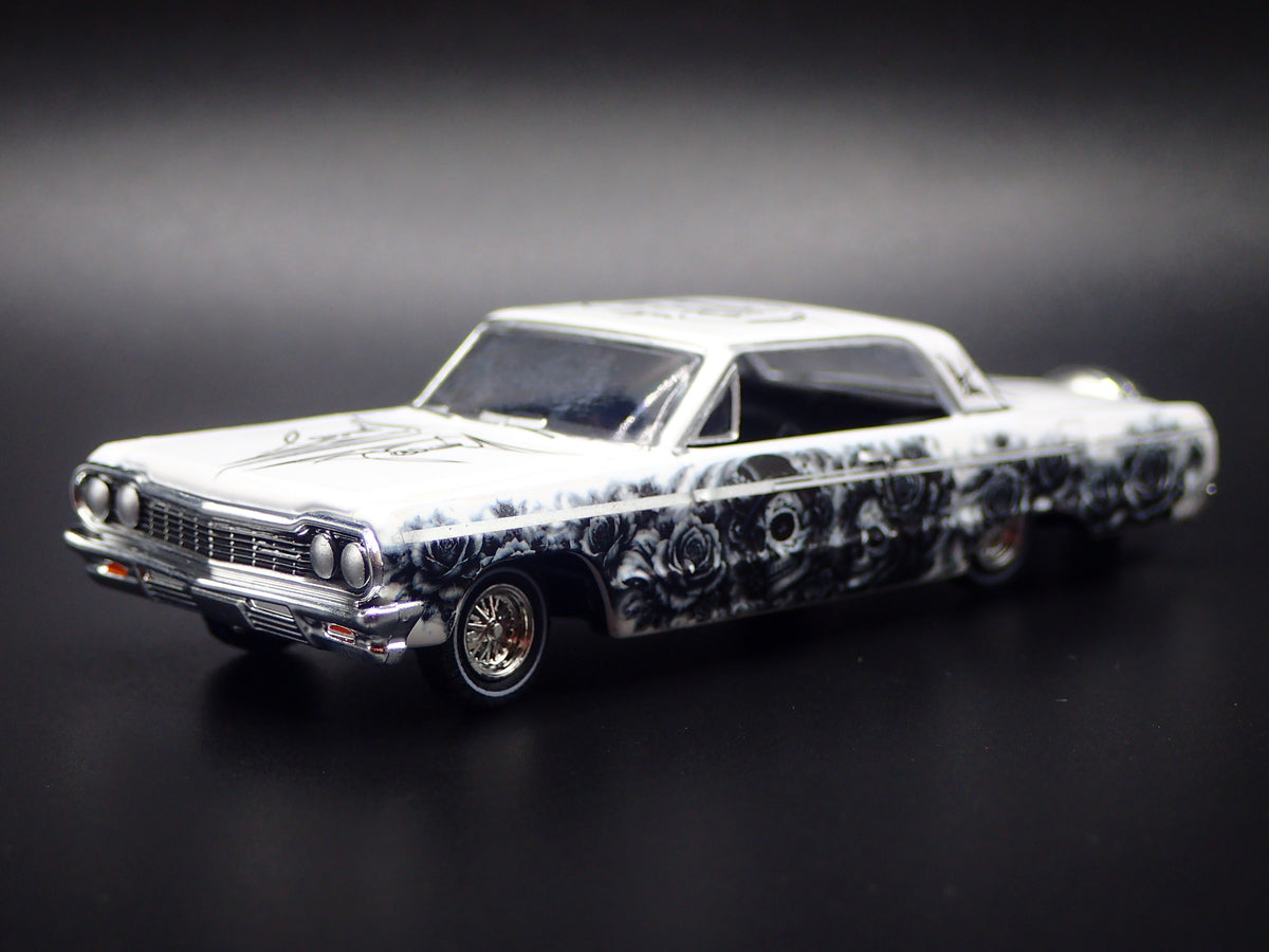 1964 64 CHEVY CHEVROLET IMPALA SS 283 1:64 SCALE DIORAMA DIECAST CAR