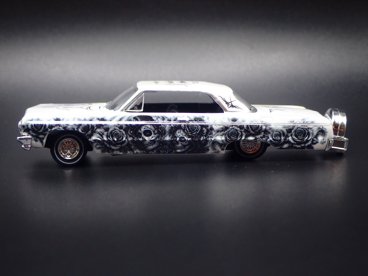 1964 64 CHEVY CHEVROLET IMPALA SS 283 1:64 SCALE DIORAMA DIECAST CAR