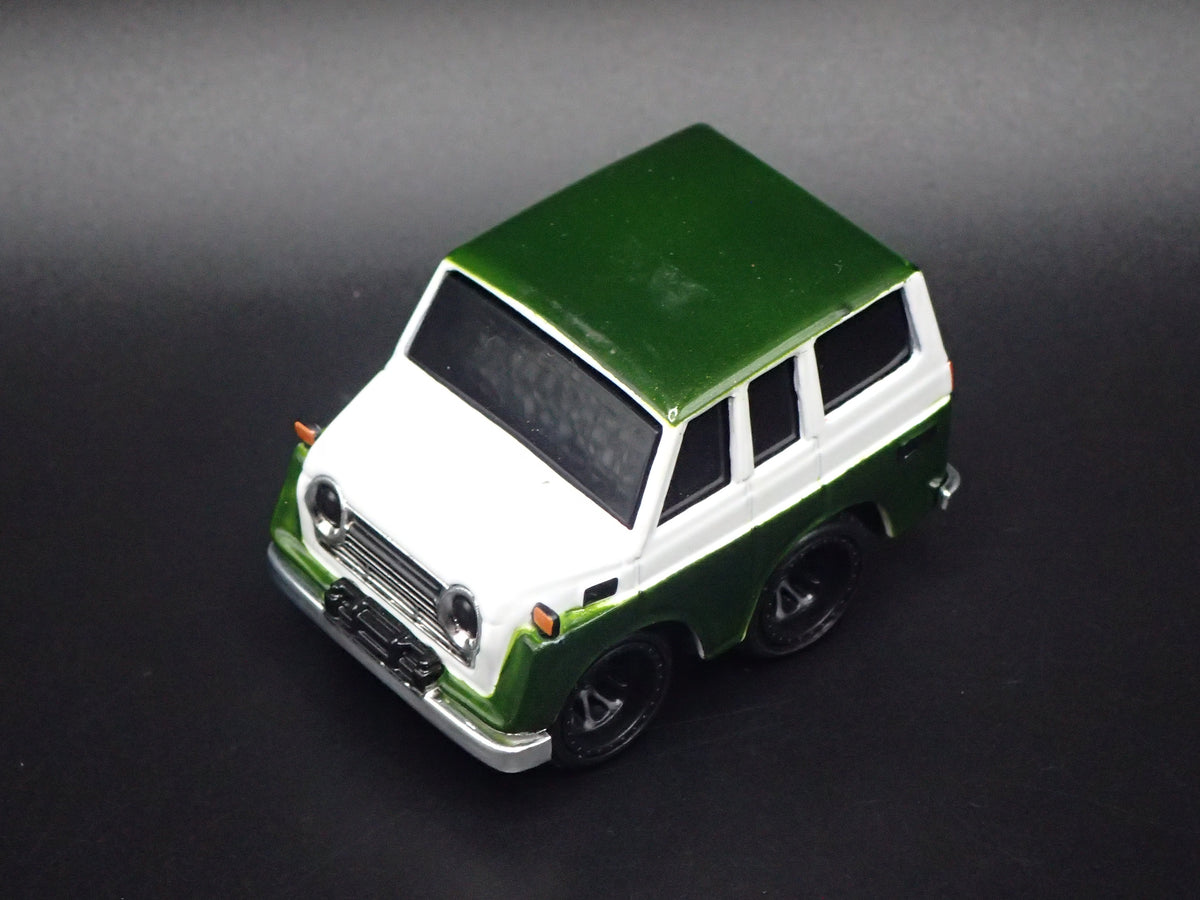 1967-1979 TOYOTA LAND CRUISER J50 CAR TUNED 1:64 SCALE DIORAMA DIECAST MODEL CAR