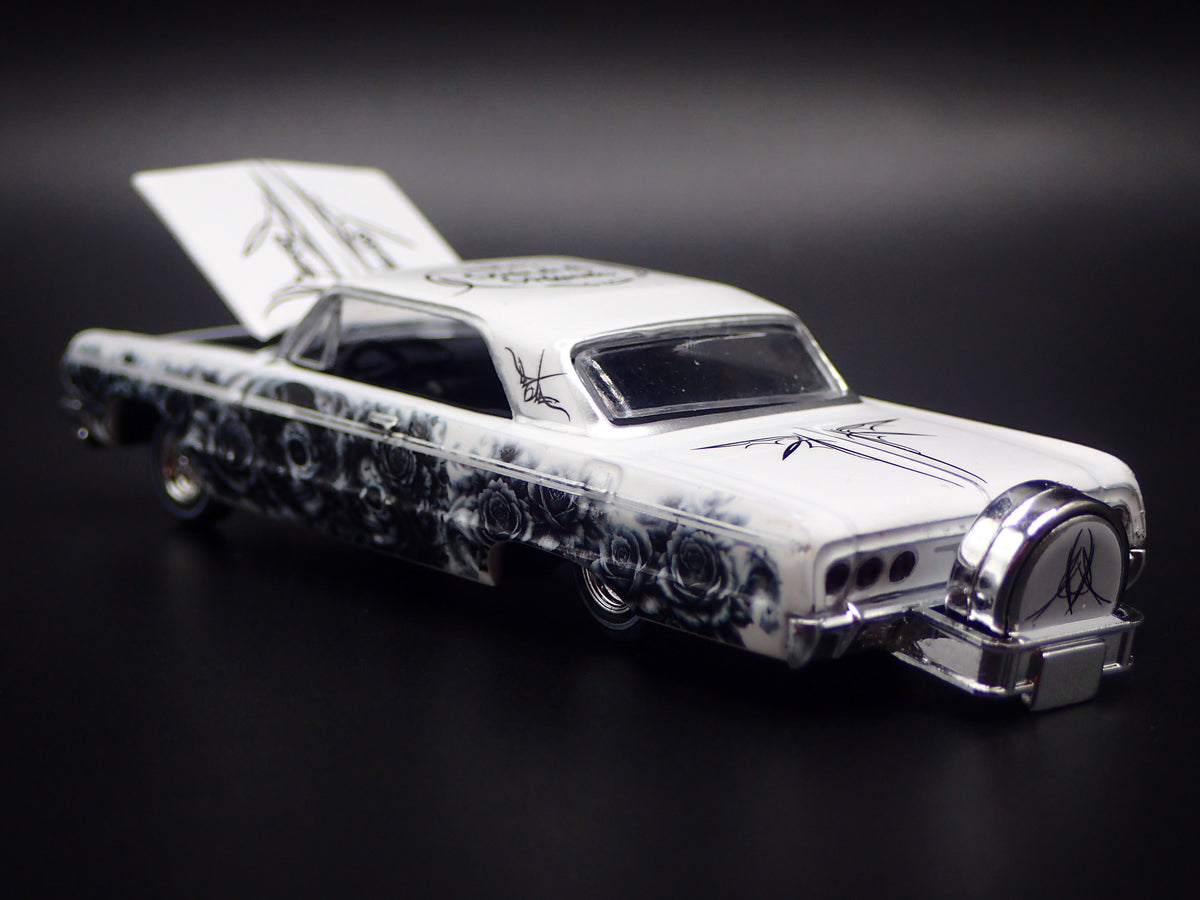 1964 64 CHEVY CHEVROLET IMPALA SS 283 1:64 SCALE DIORAMA DIECAST CAR