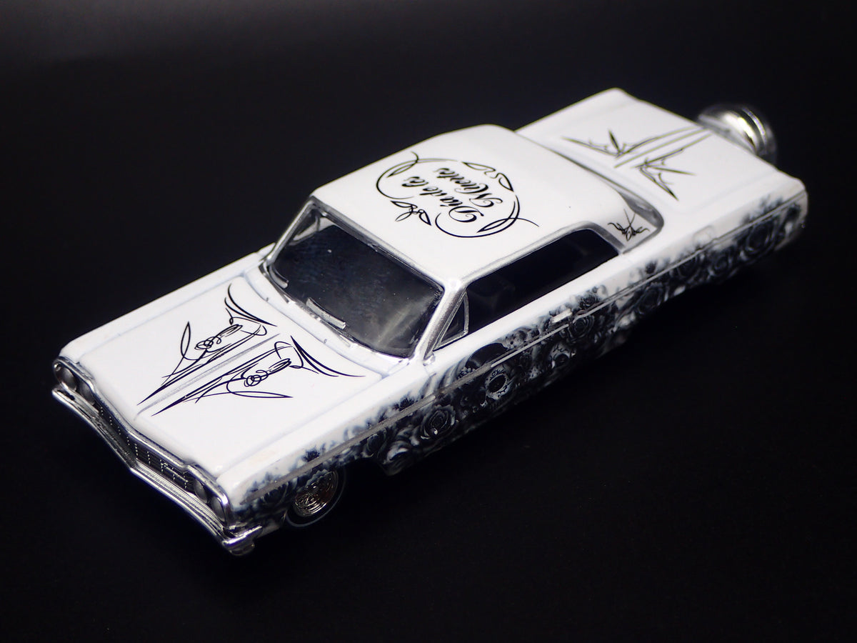 1964 64 CHEVY CHEVROLET IMPALA SS 283 1:64 SCALE DIORAMA DIECAST CAR