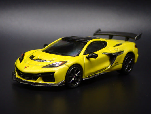 2025-2027 CHEVY CHEVROLET CORVETTE STINGRAY ZR1 C8 1:64 SCALE DIECAST MODEL CAR