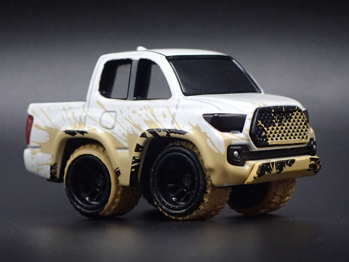 2021 TOYOTA TACOMA TRD PRO PICKUP TRUCK  CAR TUNED 1:64 SCALE DIECAST MODEL CAR