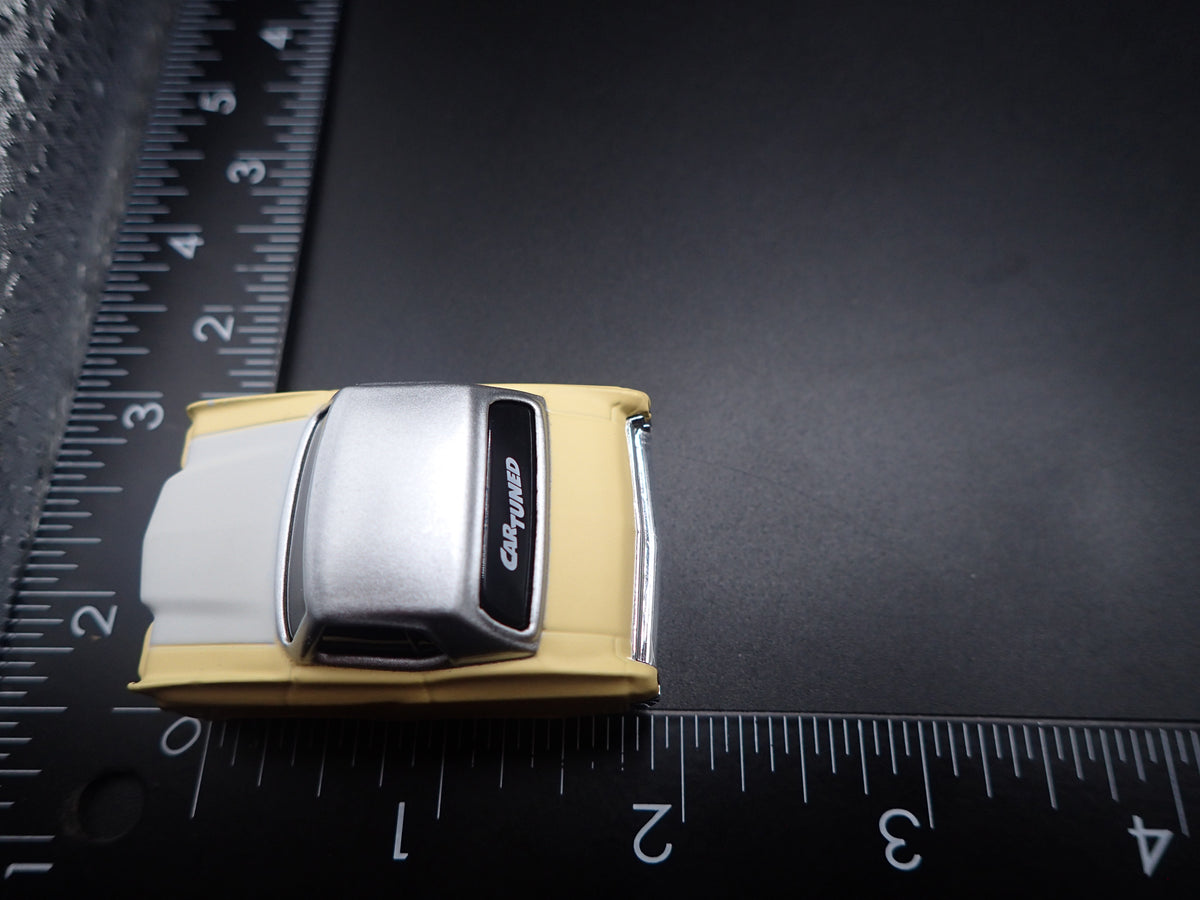 1970 70 CHEVY CHEVROLET MONTE CARLO CAR TUNED CREAM 1:64 SCALE DIECAST MODEL CAR
