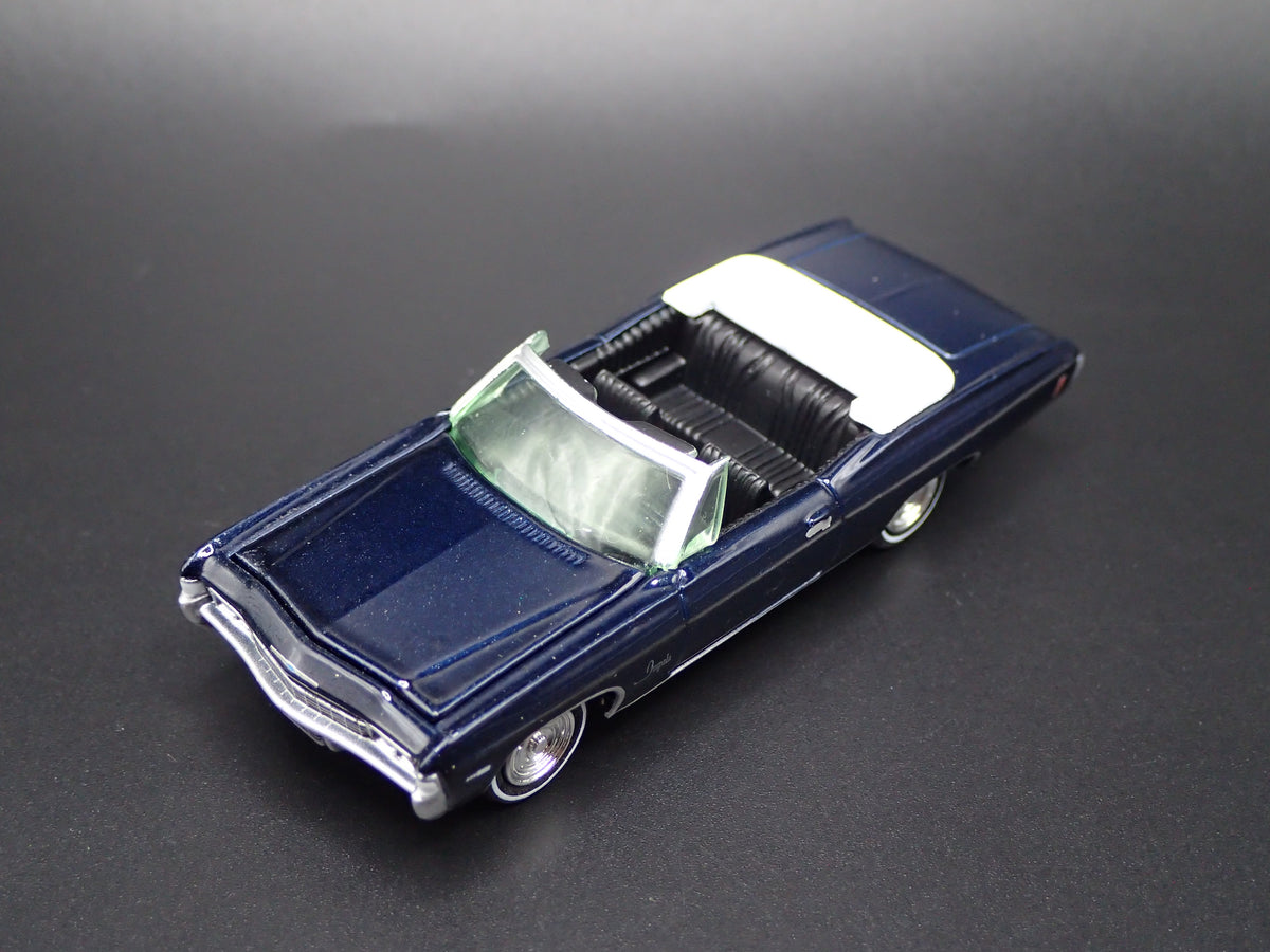 1968 68 CHEVY IMPALA CONVERTIBLE BLUE 1/64 SCALE DIORAMA DIECAST MODEL CAR