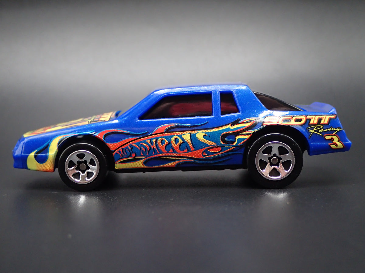 CHEVY STOCK CAR BLUE 1:64 SCALE COLLECTIBLE DIECAST MODEL CAR