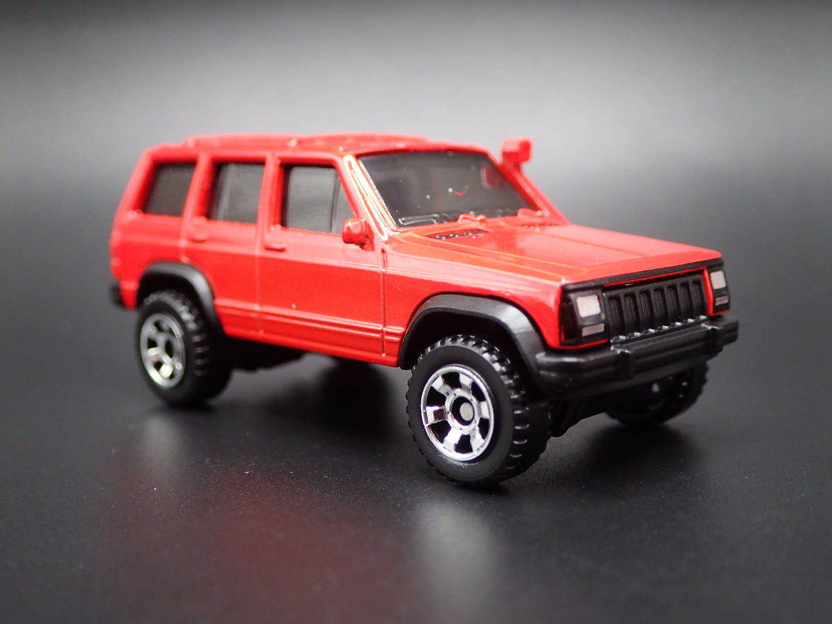 1984-2001 JEEP CHEROKEE XJ SPORT 4 DOOR RED 1:64 SCALE DIECAST MODEL CAR