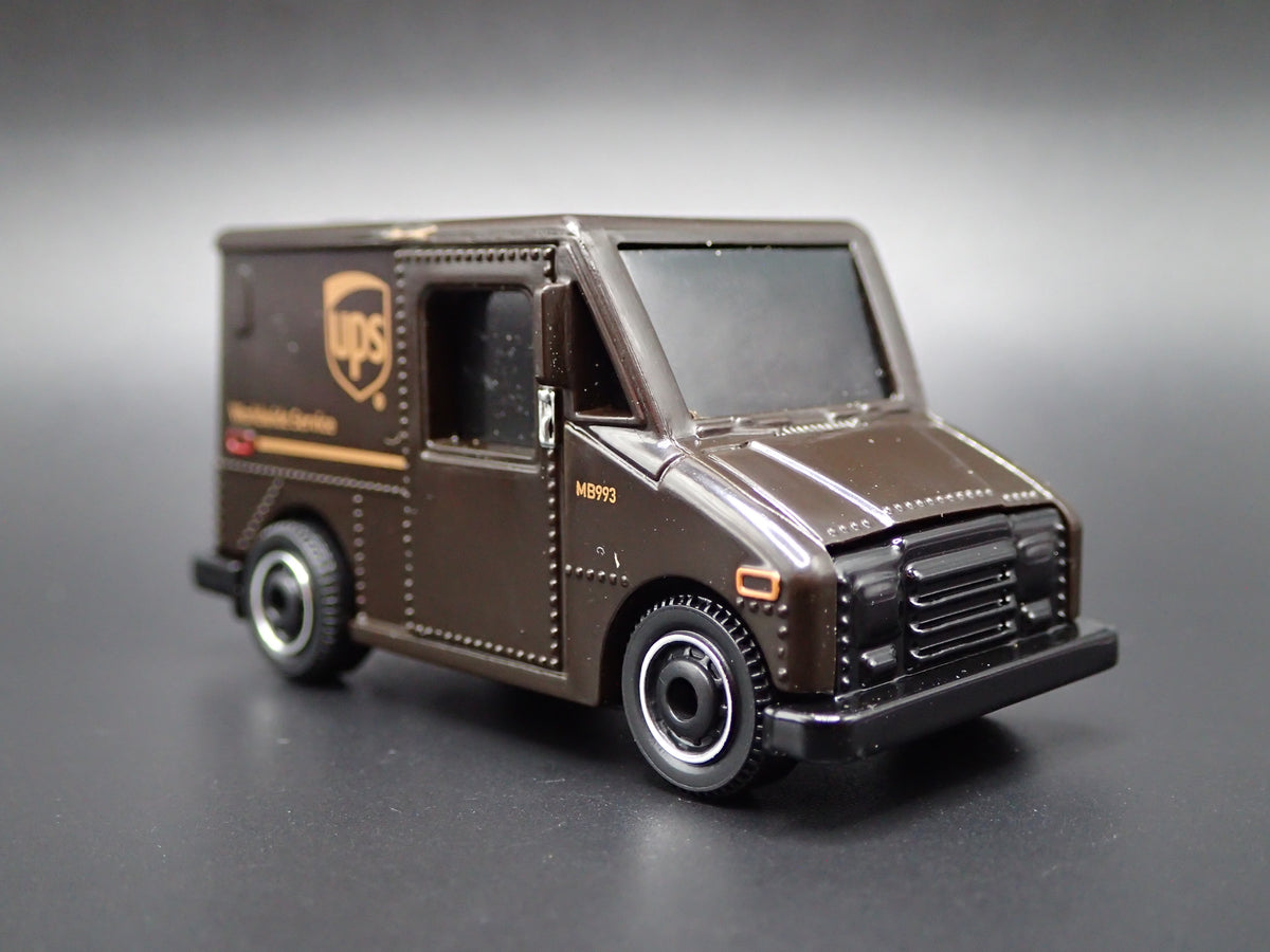 UPS UNITED PARCEL SERVICE DELIVERY VAN BROWN 1:64 MB SCALE DIECAST MODEL