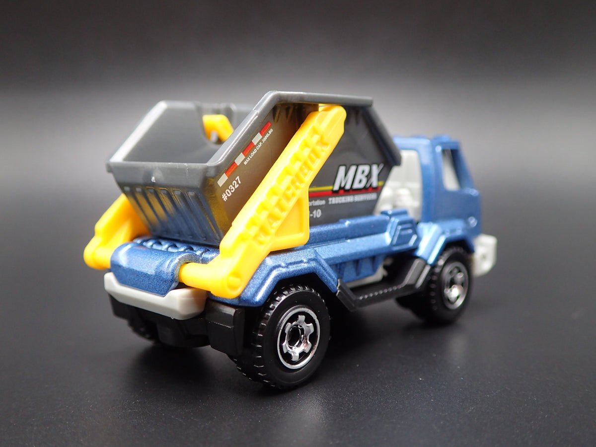 MODERN GARBAGE TIPPER TRASH TRUCK & DUMPSTER 1/64 MB SCALE DIECAST MODEL CAR