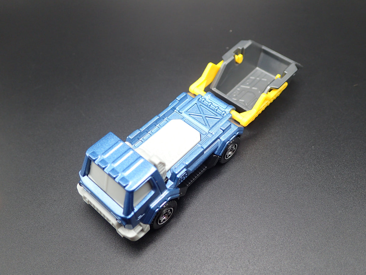 MODERN GARBAGE TIPPER TRASH TRUCK & DUMPSTER 1/64 MB SCALE DIECAST MODEL CAR