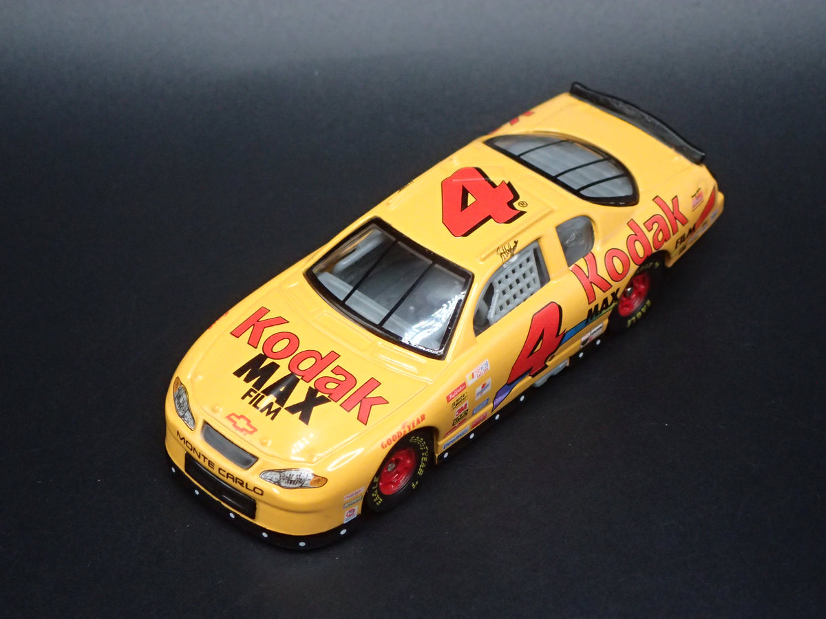 2000 CHEVY CHEVROLET MONTE CARLO 4 STERLING MARLIN NASCAR 1:64 SCALE DIECAST MODEL CAR