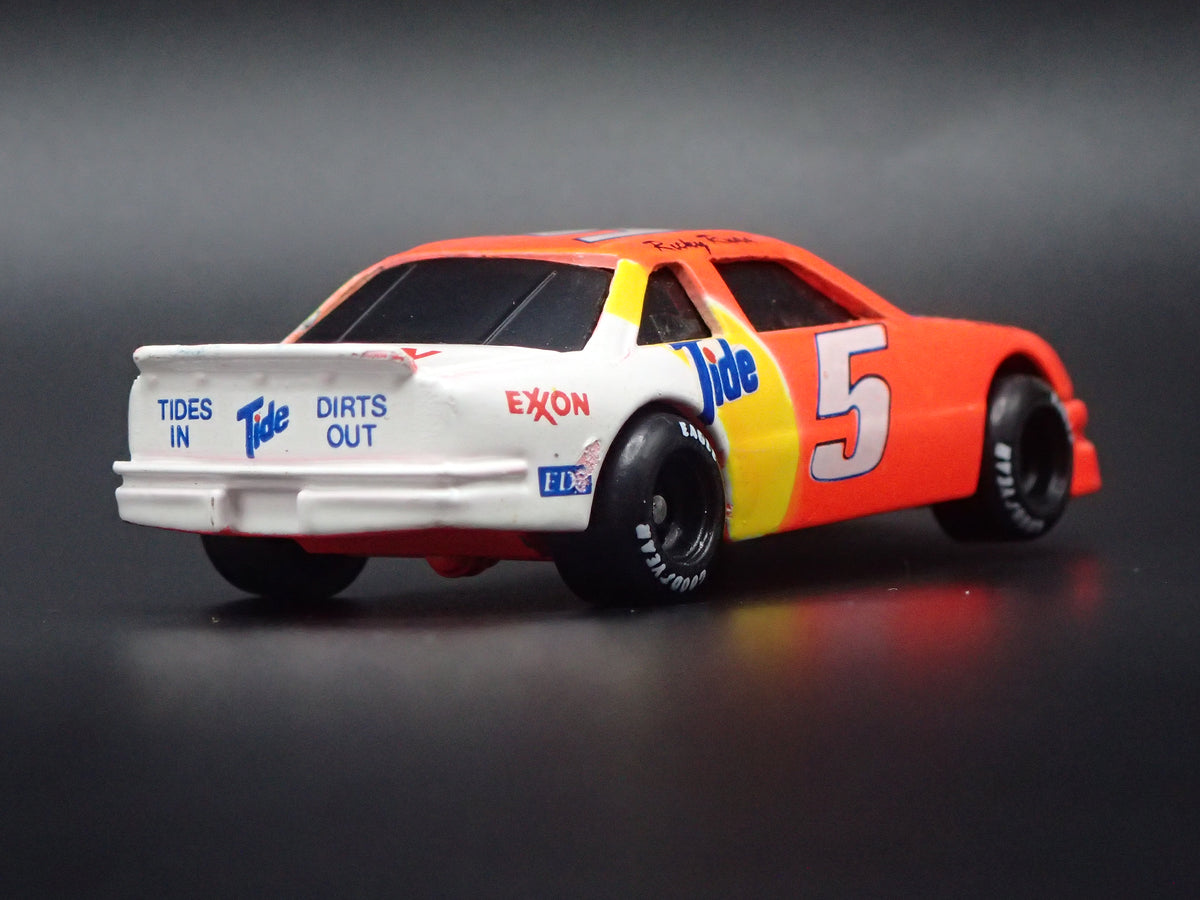 1992 92 CHEVY LUMINA RICKY RUDD TIDE NASCAR 1:64 SCALE DIECAST MODEL CAR