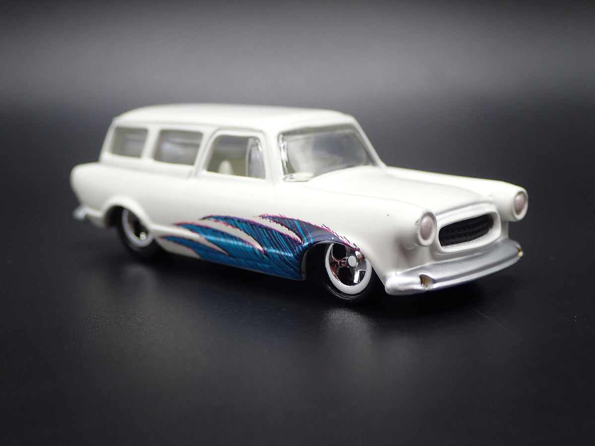 1959 59 AMC RAMBLER STATION WAGON WHITE 1:64 SCALE COLLECTIBLE DIECAST MODEL CAR