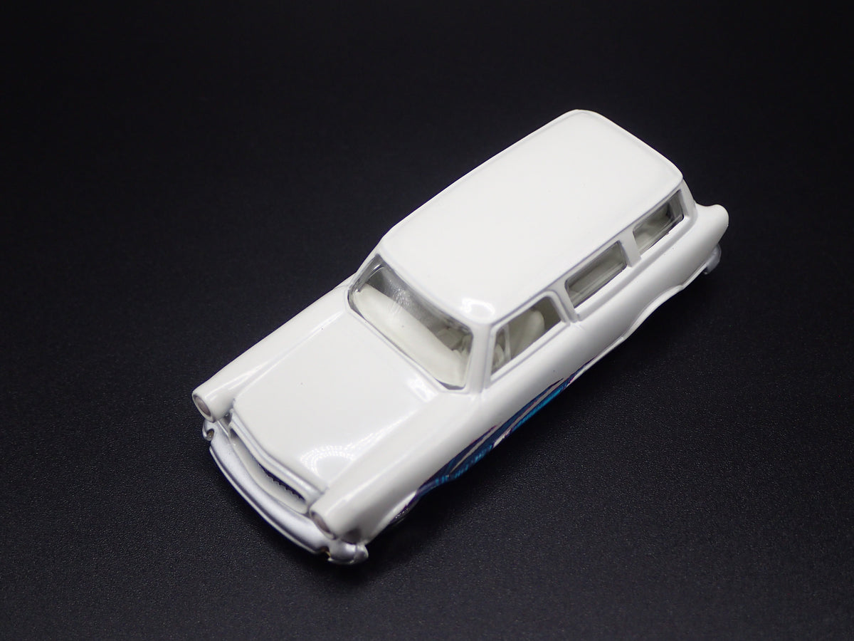 1959 59 AMC RAMBLER STATION WAGON WHITE 1:64 SCALE COLLECTIBLE DIECAST MODEL CAR