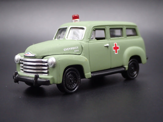 1950 50 CHEVY CHEVROLET SUBURBAN AMBULANCE 1:64 SCALE DIORAMA DIECAST MODEL CAR