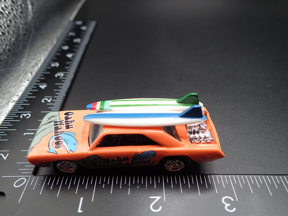 1965-1969 CHEVY CHEVROLET CORVAIR SURFING 1:64 SCALE DIECAST MODEL CAR