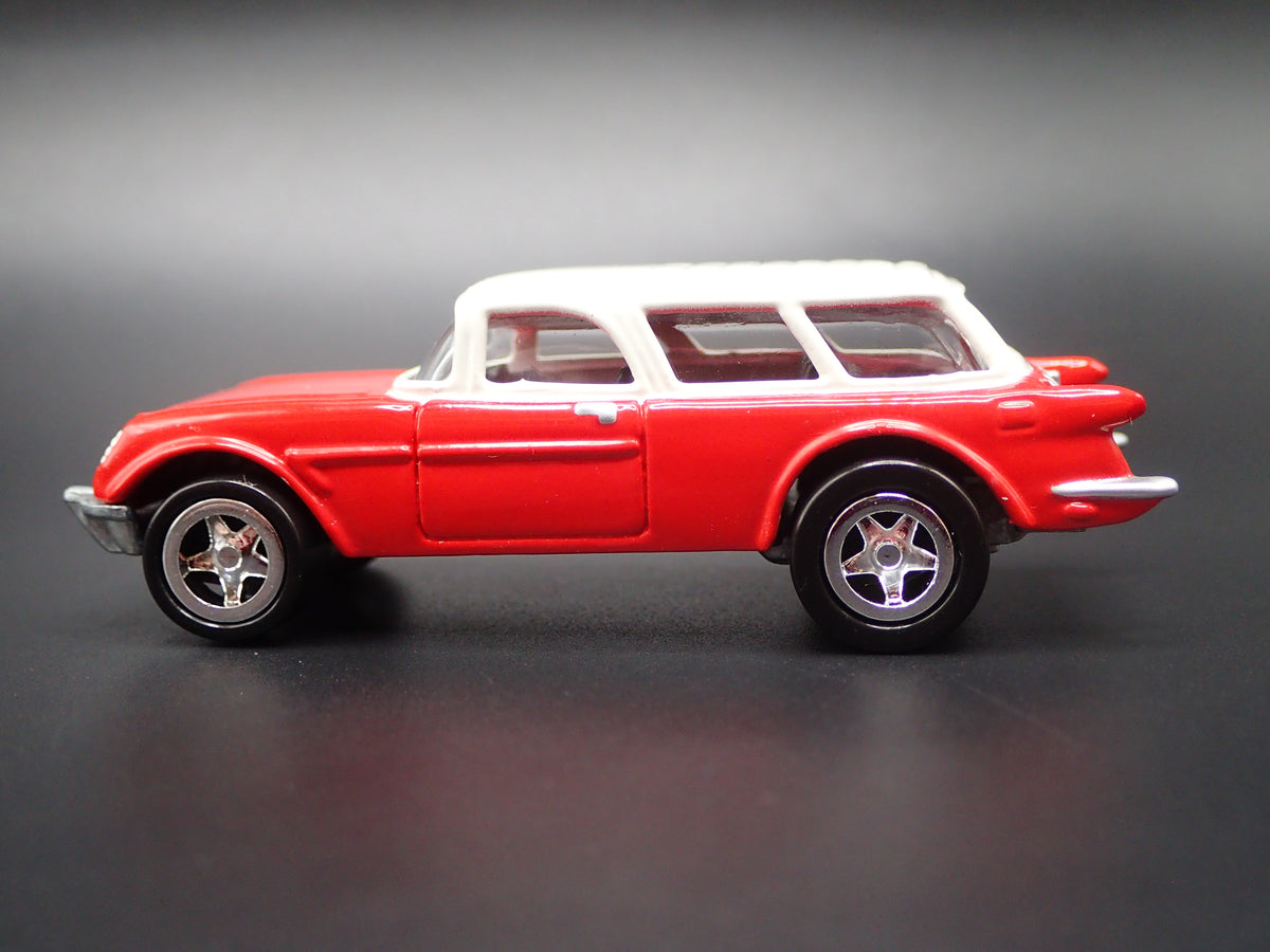 1954 54 CHEVY CHEVROLET CORVETTE NOMAD RED 1:64 SCALE DIORAMA DIECAST MODEL CAR
