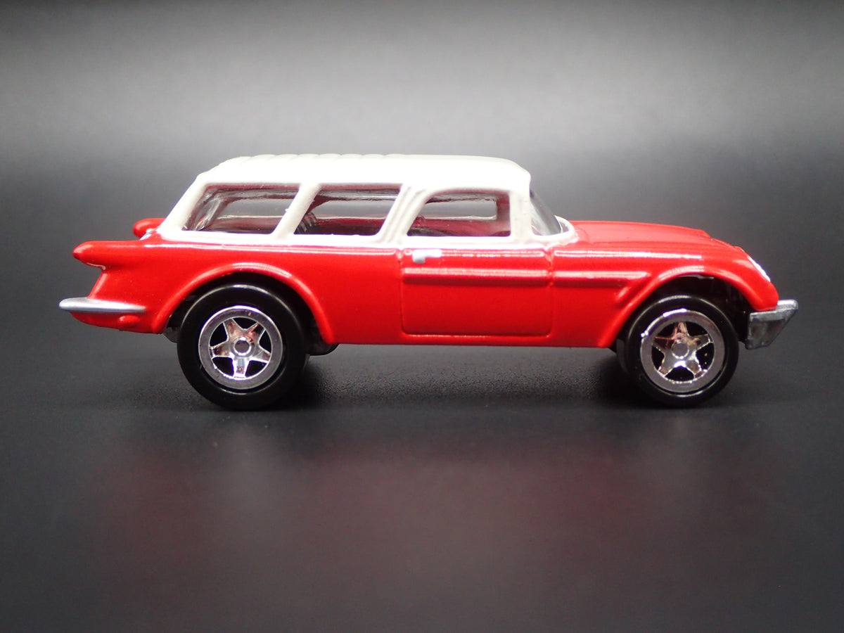 1954 54 CHEVY CHEVROLET CORVETTE NOMAD RED 1:64 SCALE DIORAMA DIECAST MODEL CAR