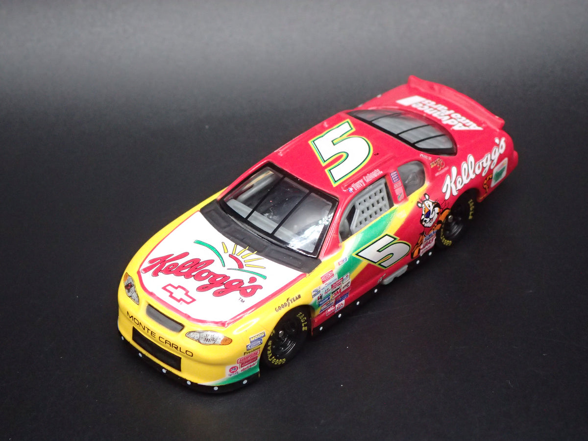 2000 CHEVY CHEVROLET MONTE CARLO 5 TERRY LABONTE NASCAR 1:64 SCALE DIECAST CAR