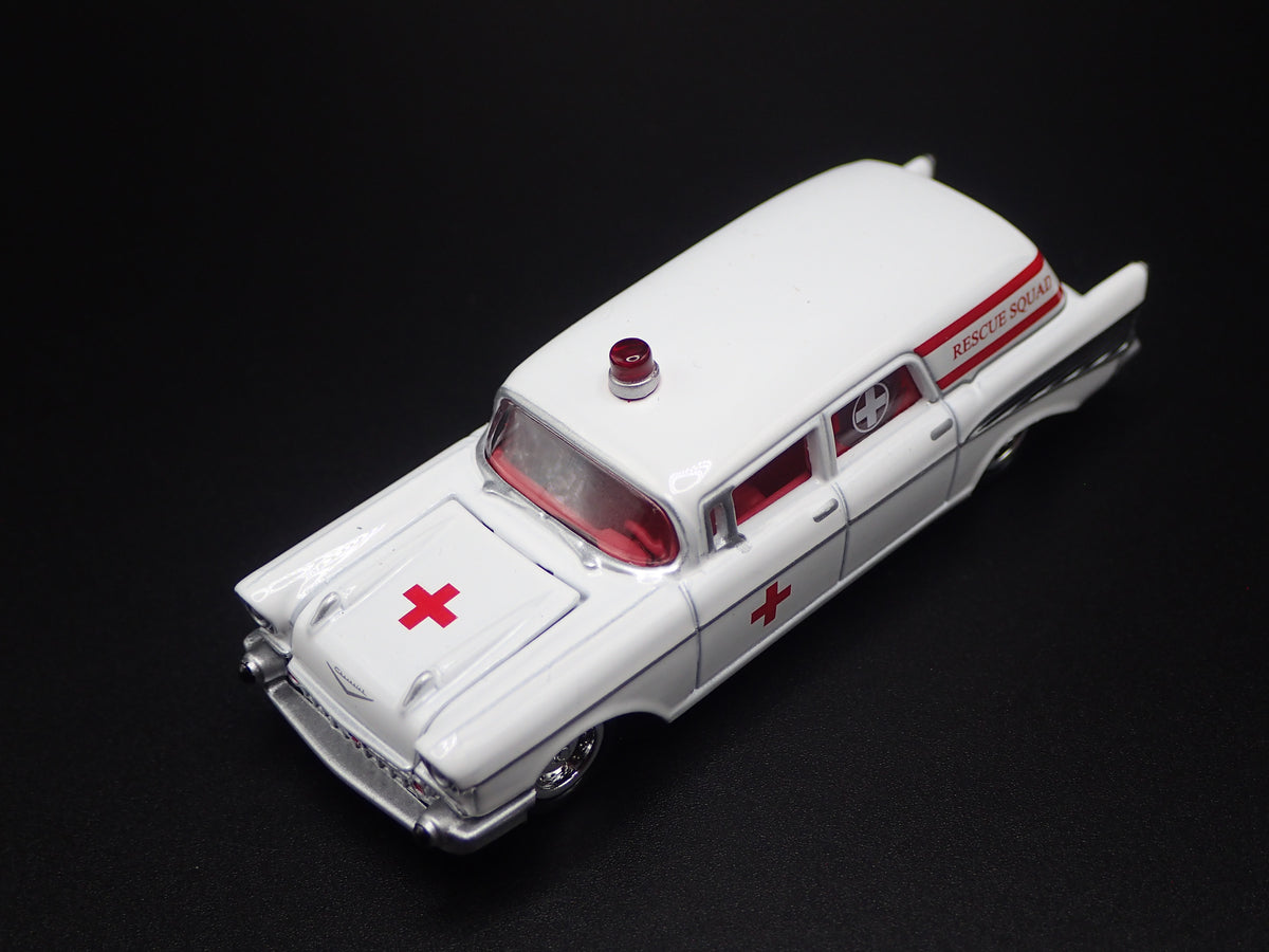 1957 57 CHEVY CHEVROLET HEARSE AMBULANCE 1:64 SCALE DIORAMA DIECAST MODEL CAR