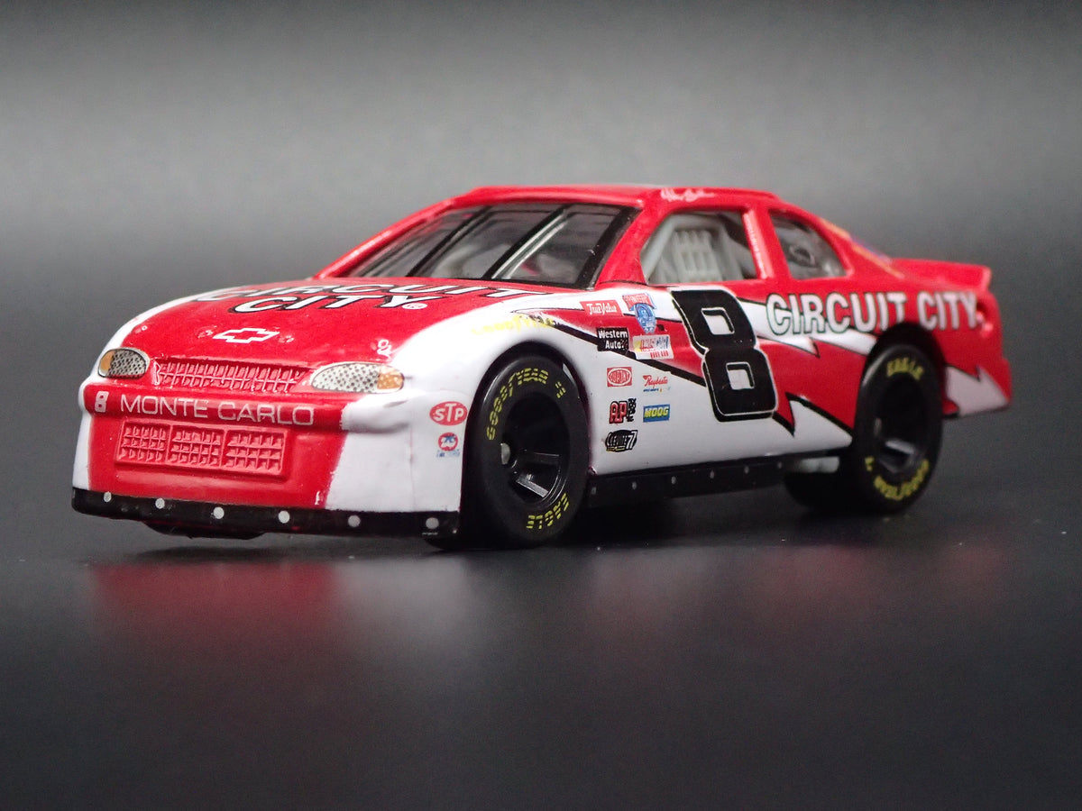1998 98 CHEVY MONTE CARLO 8 HUT STRICKLIN NASCAR 1:64 SCALE DIECAST MODEL CAR