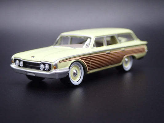 1960 60 FORD COUNTRY SQUIRE STATION WAGON w HITCH 1:64 SCALE DIECAST MODEL CAR-Burning Rubber Toy Company