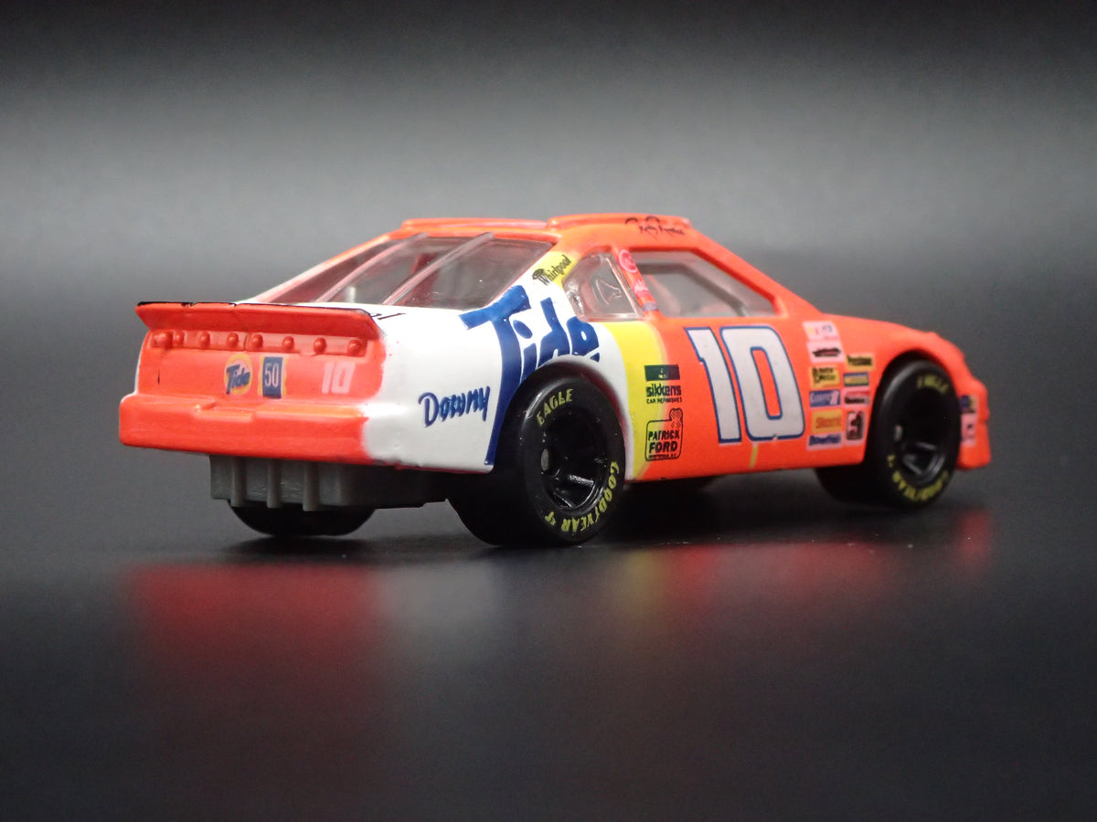 1996 96 FORD THUNDERBIRD 10 RICKY RUDD TIDE NASCAR 1:64 SCALE DIECAST MODEL CAR